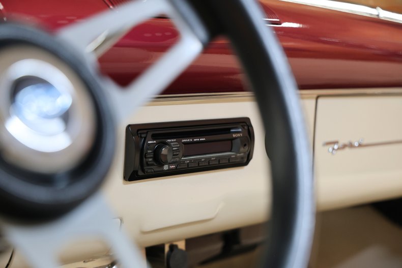 1955 Ford Fairlane 86