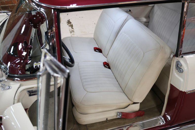 1955 Ford Fairlane 89