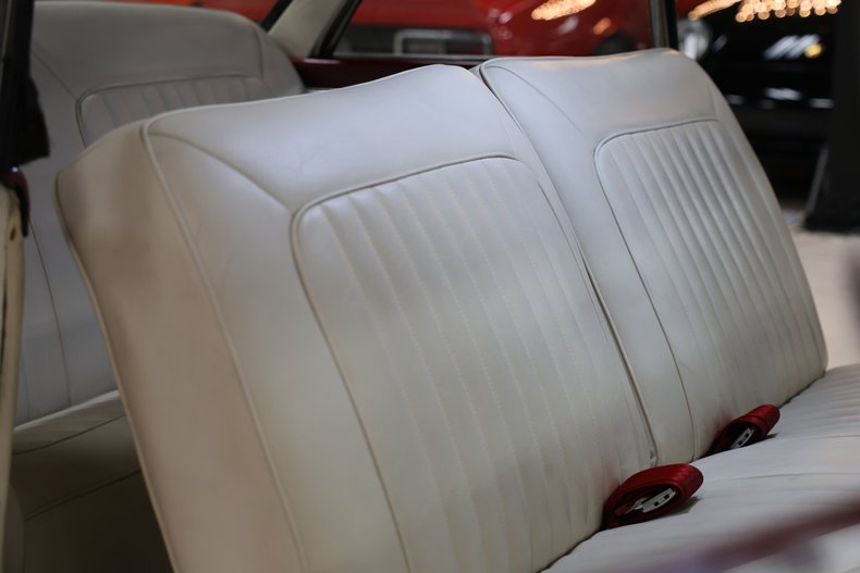 1955 Ford Fairlane 102