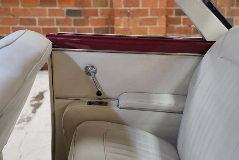 1955 Ford Fairlane 112