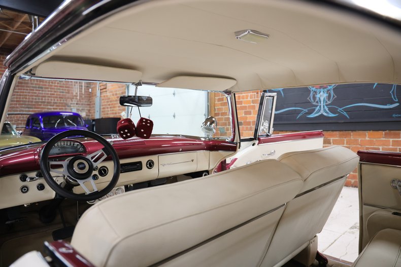 1955 Ford Fairlane 114