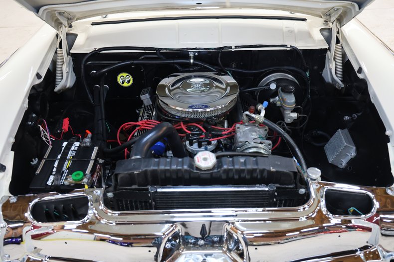 1955 Ford Fairlane 126