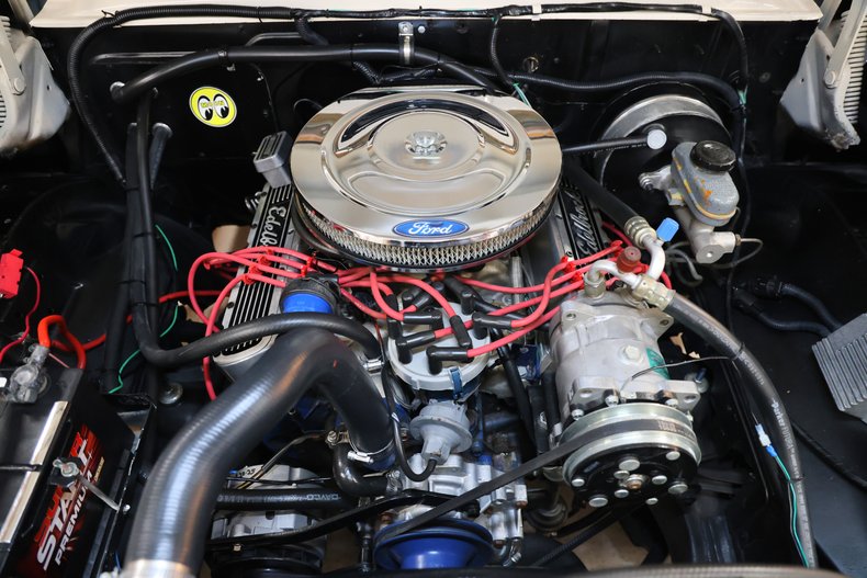 1955 Ford Fairlane 131