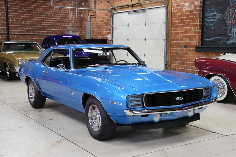 1969 Chevrolet Camaro 3