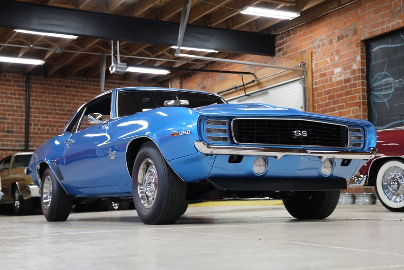 1969 Chevrolet Camaro 4