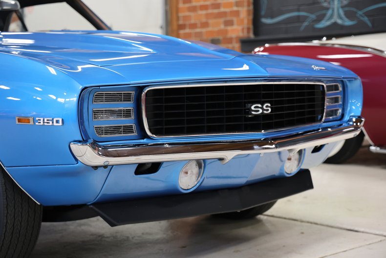 1969 Chevrolet Camaro 10