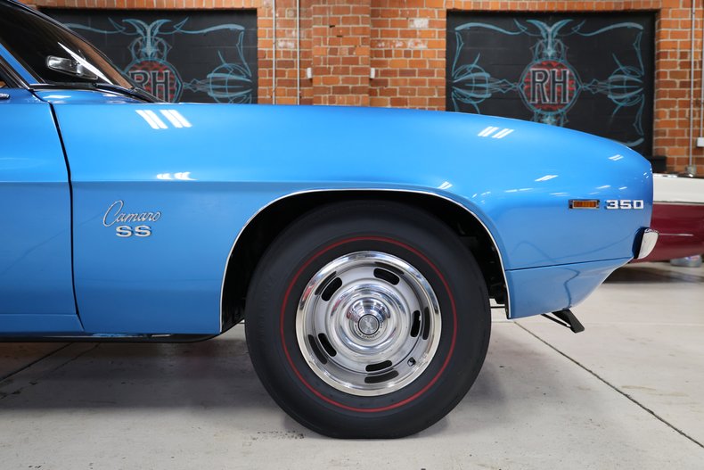 1969 Chevrolet Camaro 14