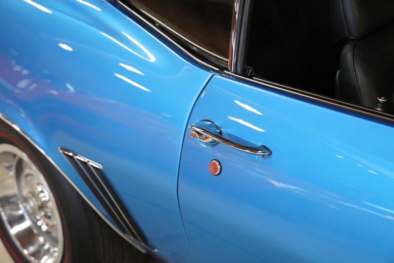 1969 Chevrolet Camaro 21