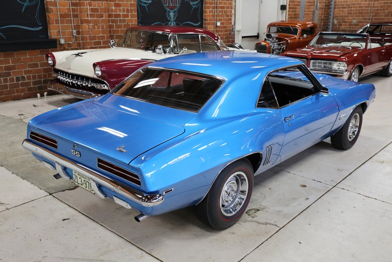 1969 Chevrolet Camaro 33