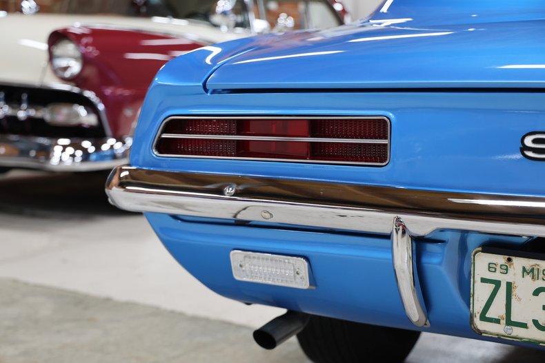 1969 Chevrolet Camaro 40