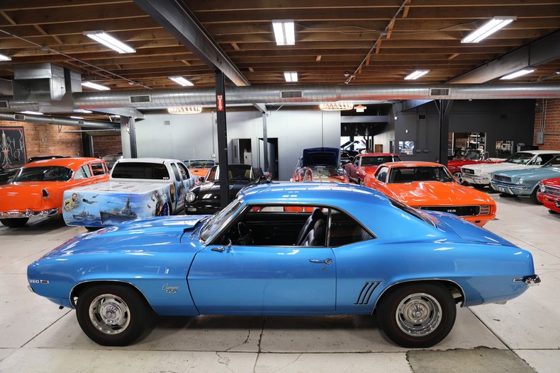 1969 Chevrolet Camaro 64