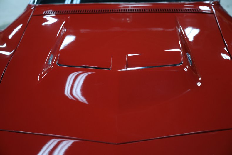1968 Chevrolet Corvette 11