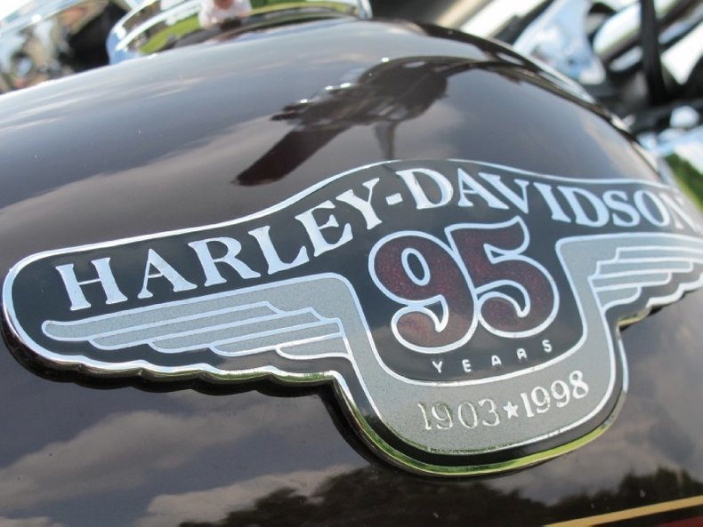 1998 Harley-Davidson Road