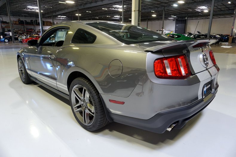 2010 Ford Mustang Shelby GT500 SVT