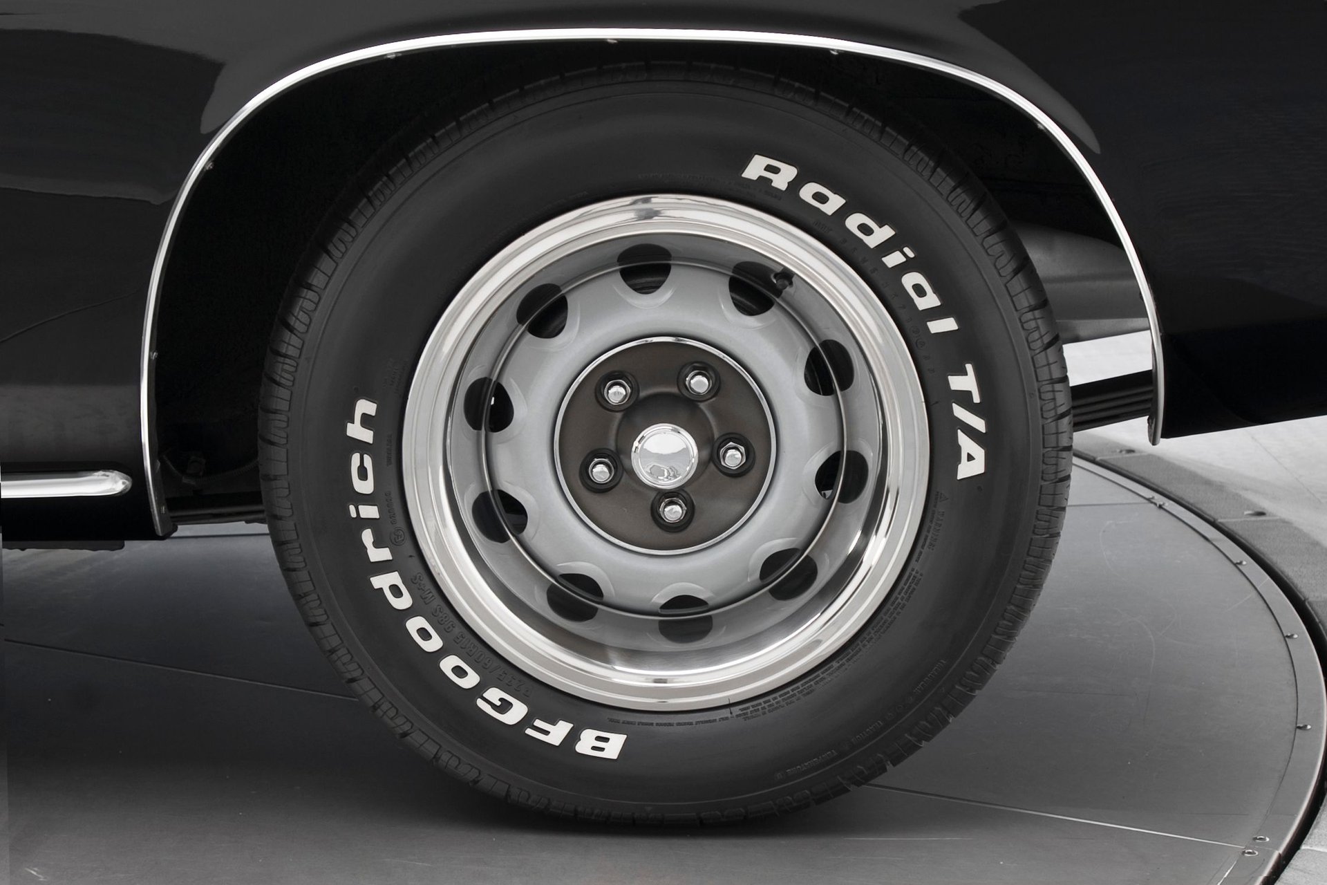 1971 Plymouth 'Cuda | RK Motors Classic Cars and Muscle Cars for Sale