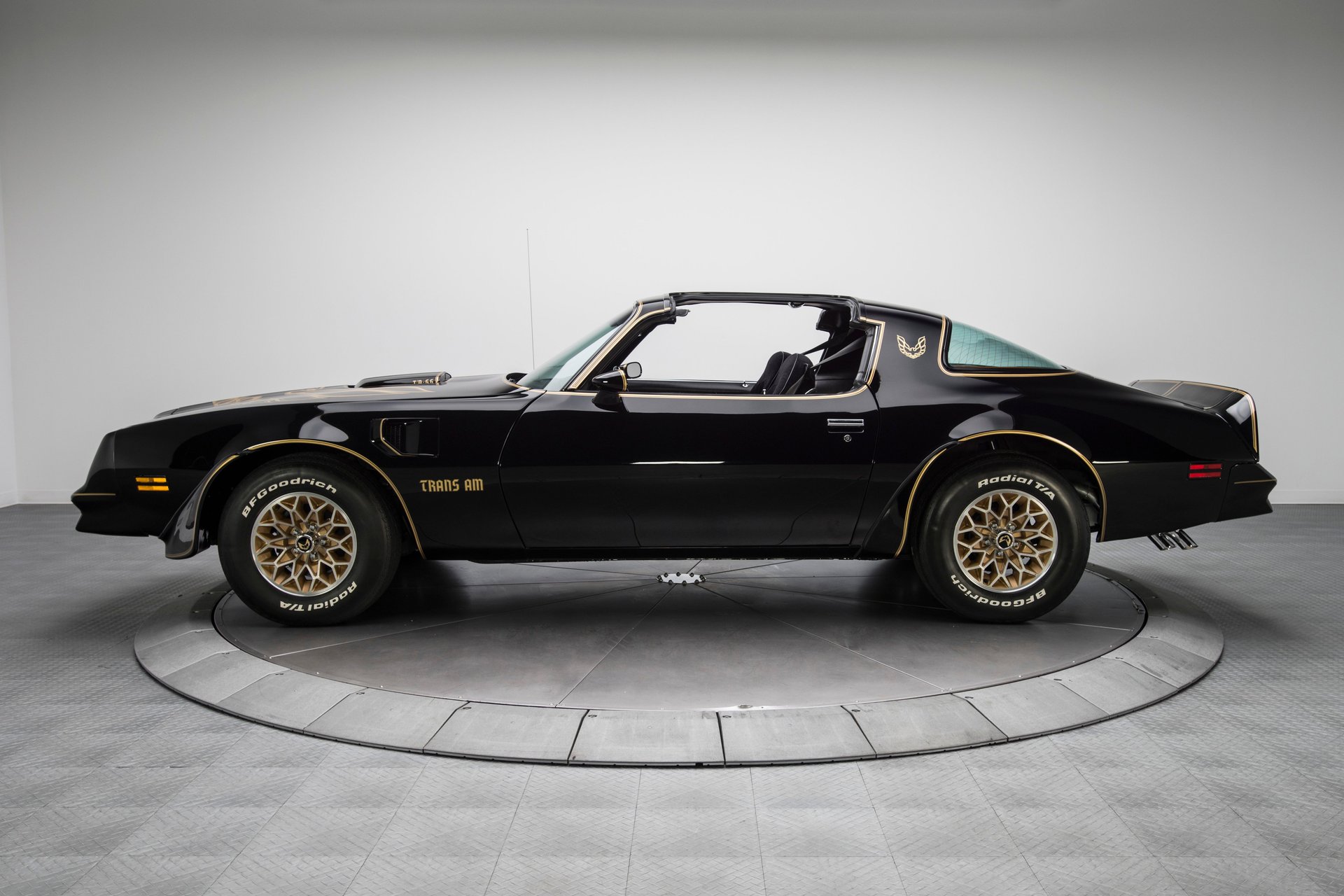 For Sale 1977 Pontiac Firebird