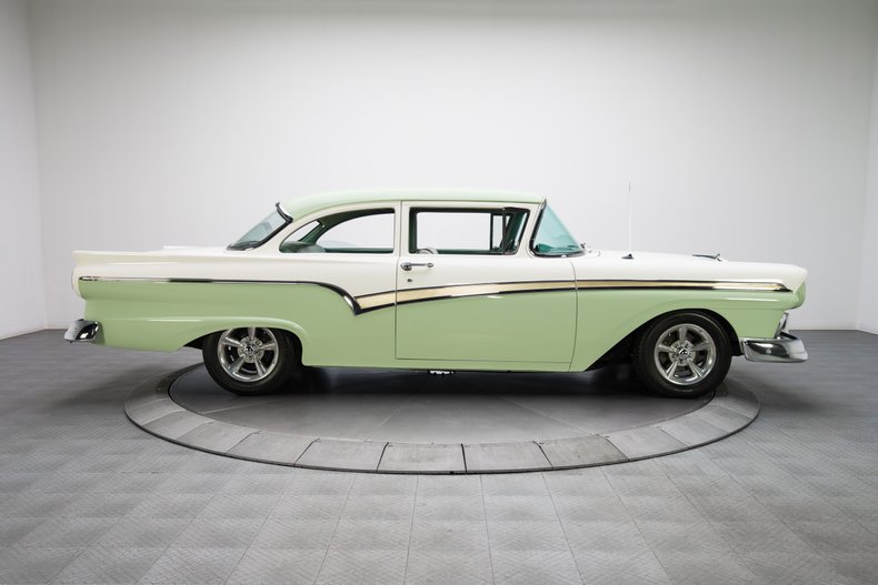 For Sale 1957 Ford Custom 300