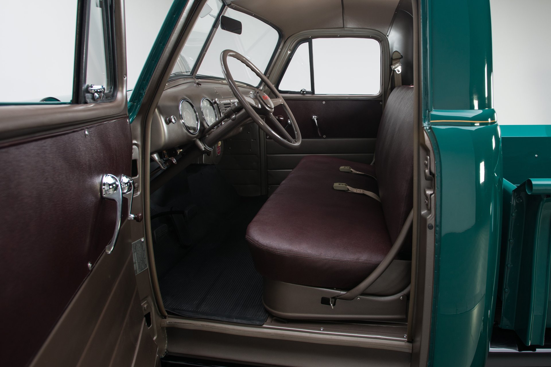 1952 gmc 100 pickup truck