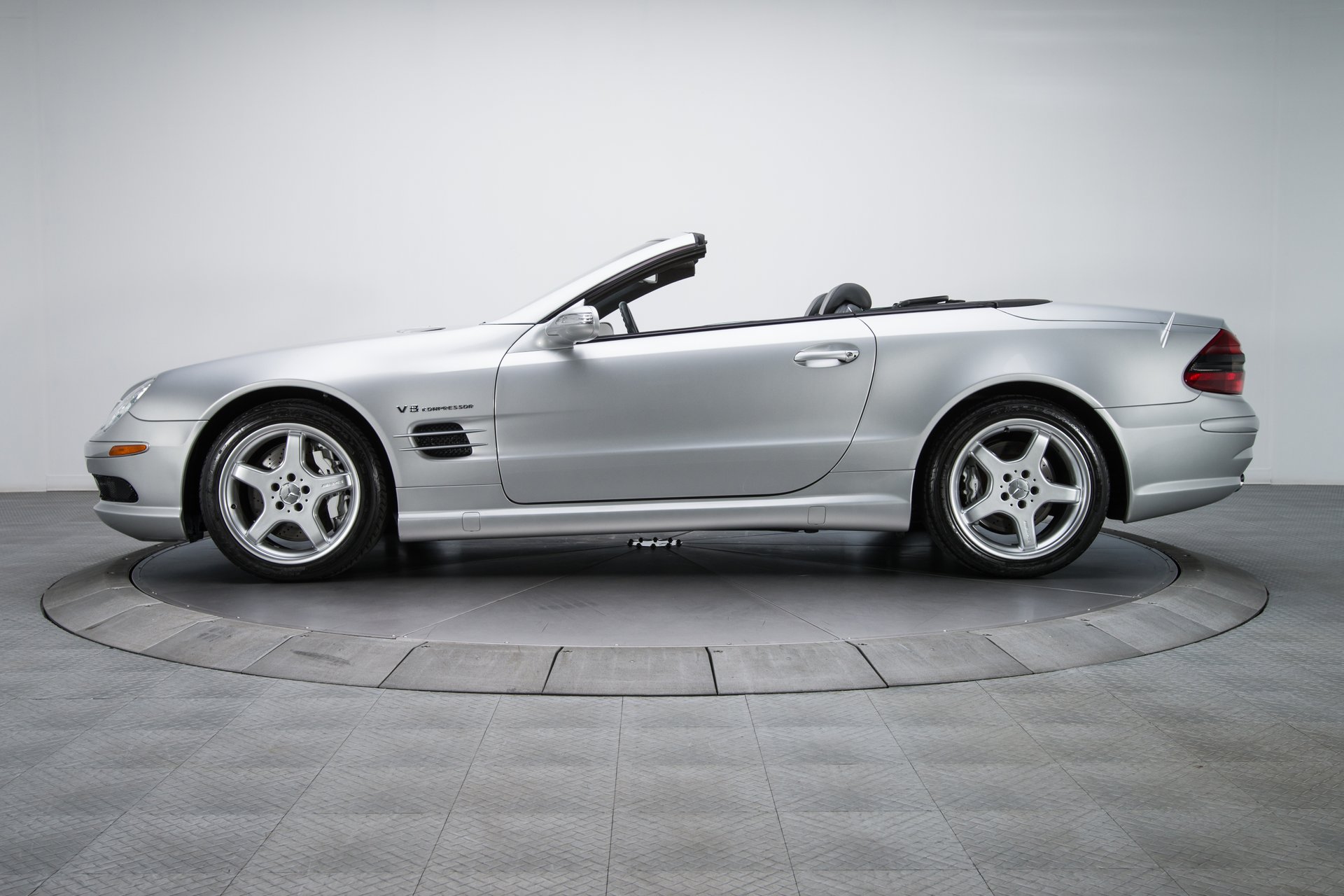 For Sale 2004 Mercedes-Benz SL55 AMG