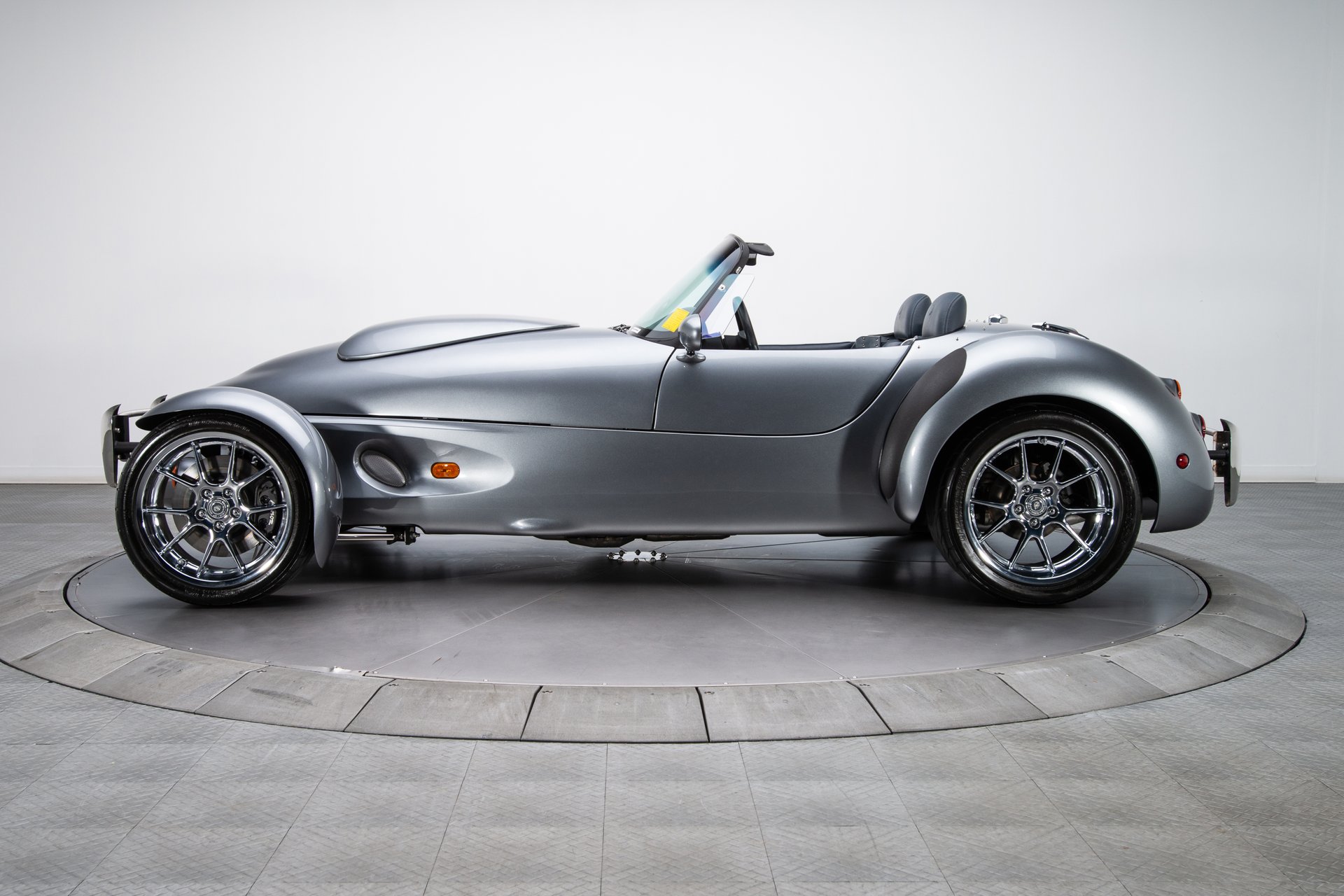 For Sale 1999 Panoz AIV Roadster