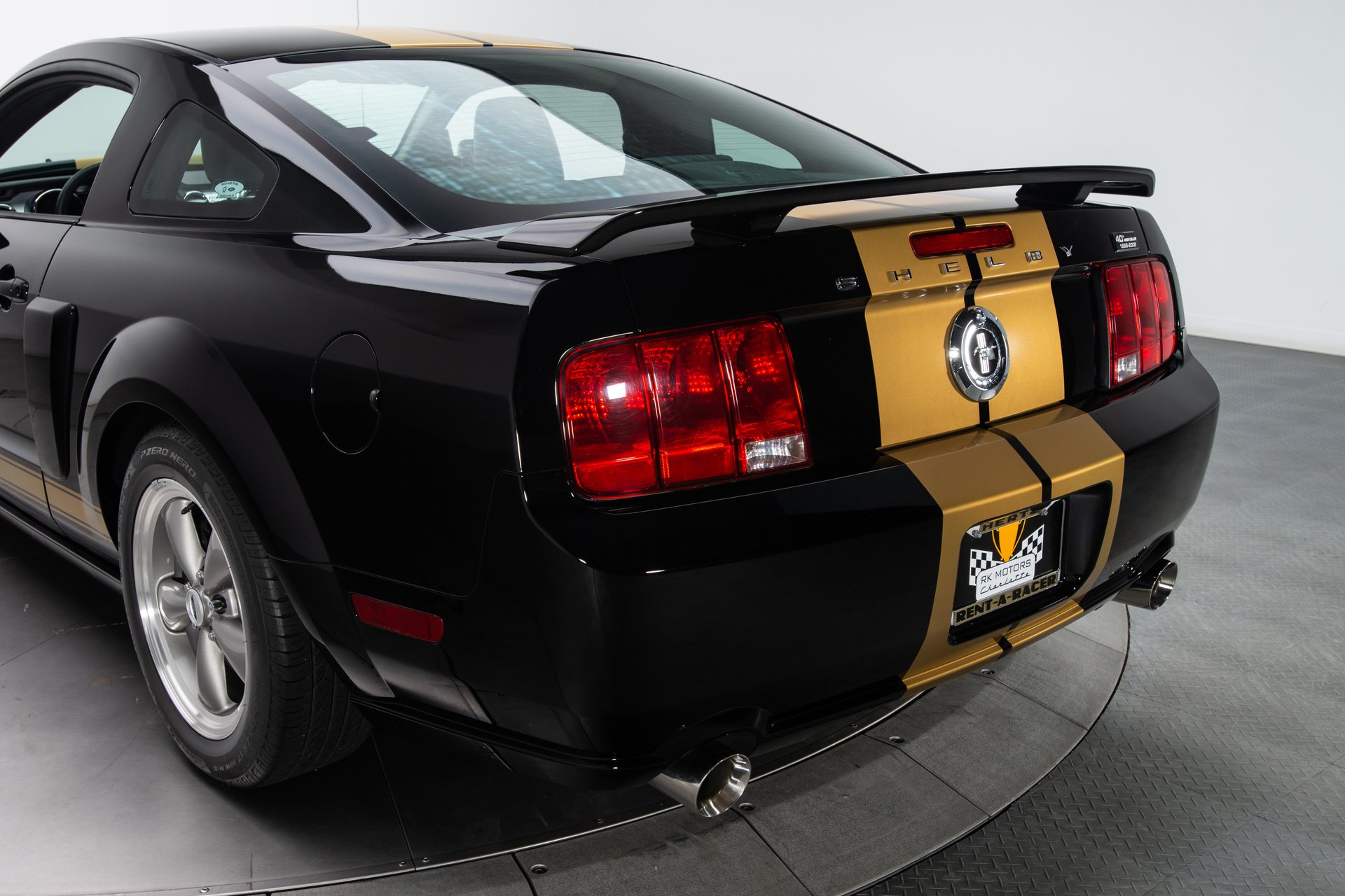 2006 ford mustang gt h