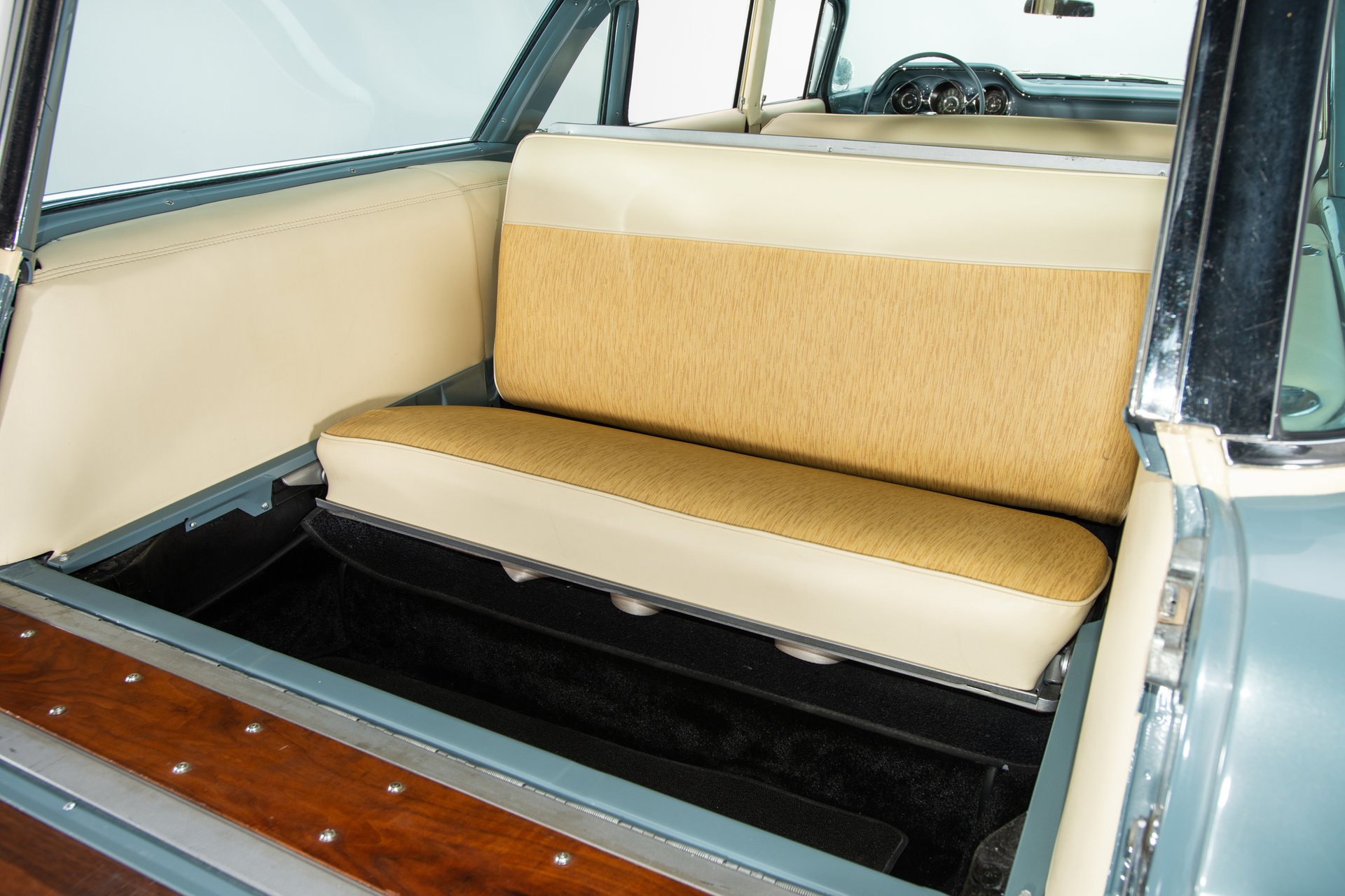 1959 pontiac catalina safari wagon