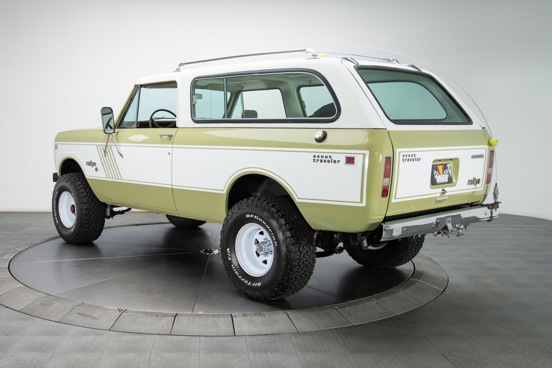 For Sale 1977 International Scout II