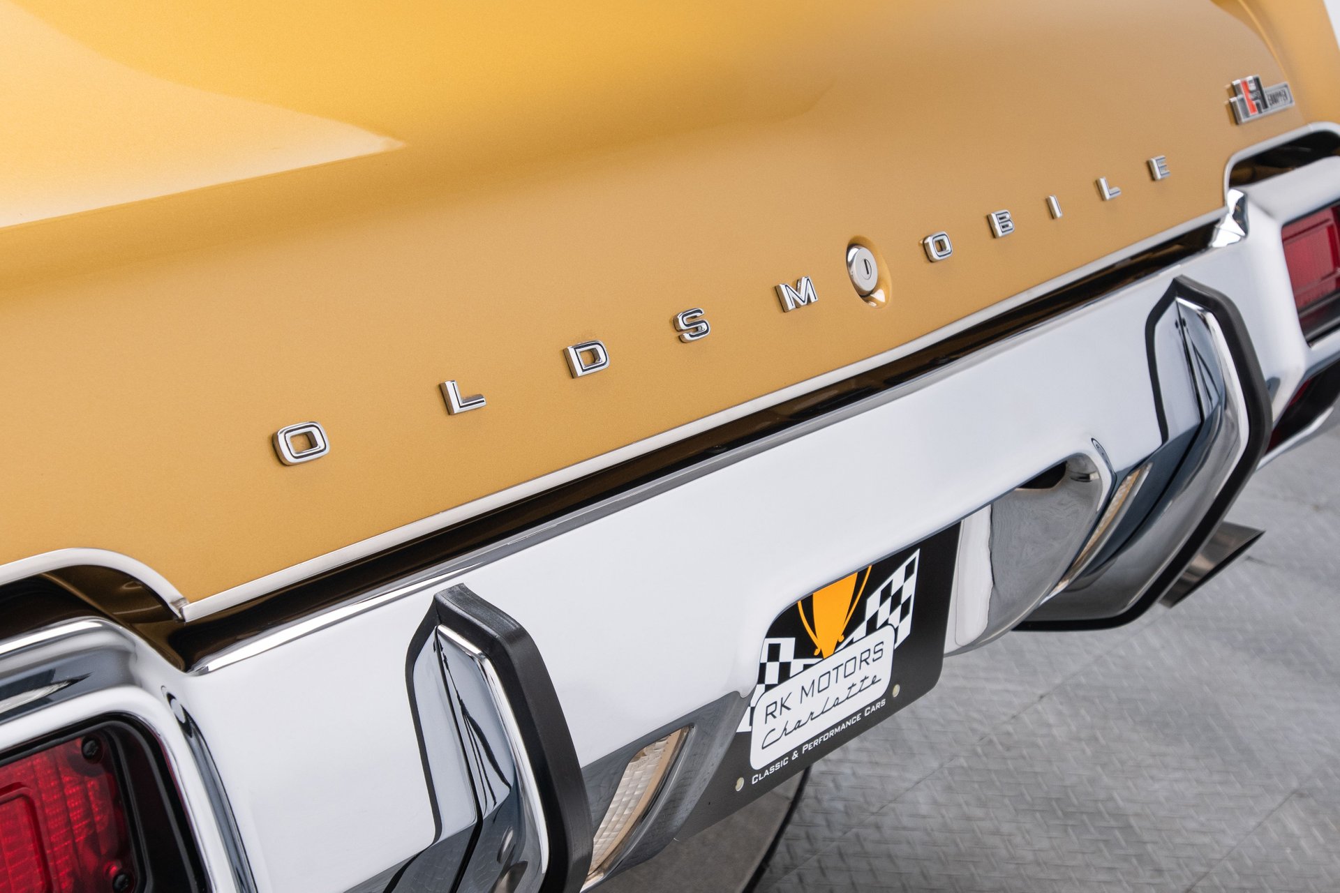 1971 oldsmobile cutlass supreme sx