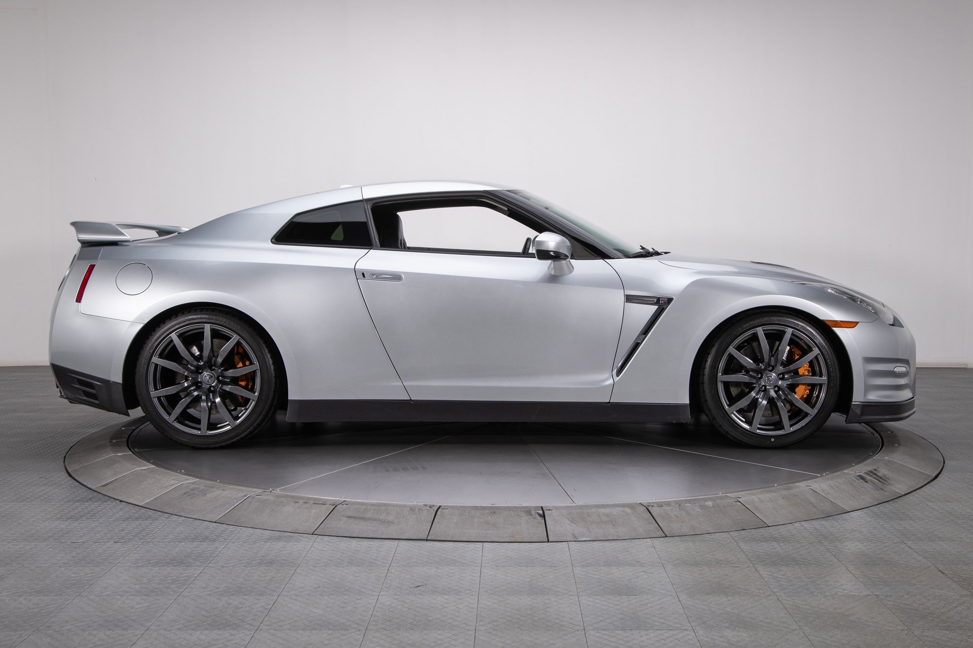 2014 Nissan GT-R | RK Motors Classic Cars and Muscle Cars for Sale
