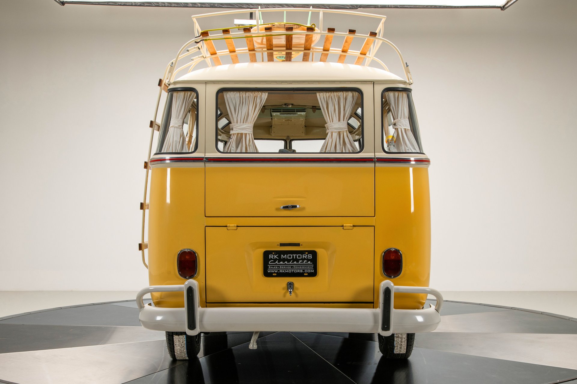 For Sale 1975 Volkswagen Microbus