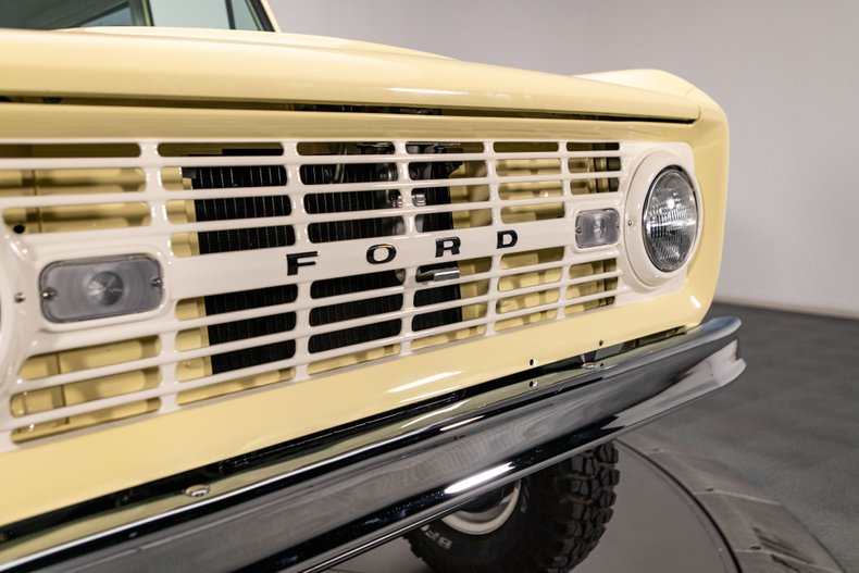 1967 Ford Bronco 11