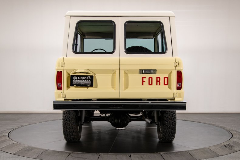 1967 Ford Bronco 19