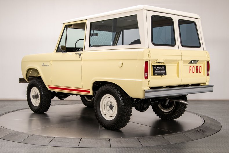 1967 Ford Bronco 21