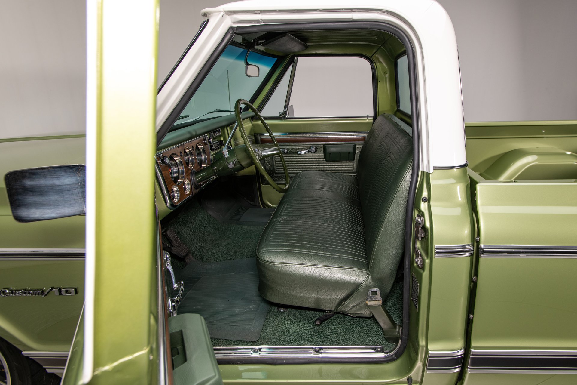 1970 chevrolet c10 pickup truck