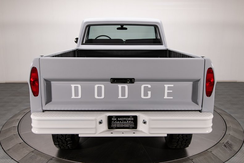 1968 Dodge Power Wagon 19