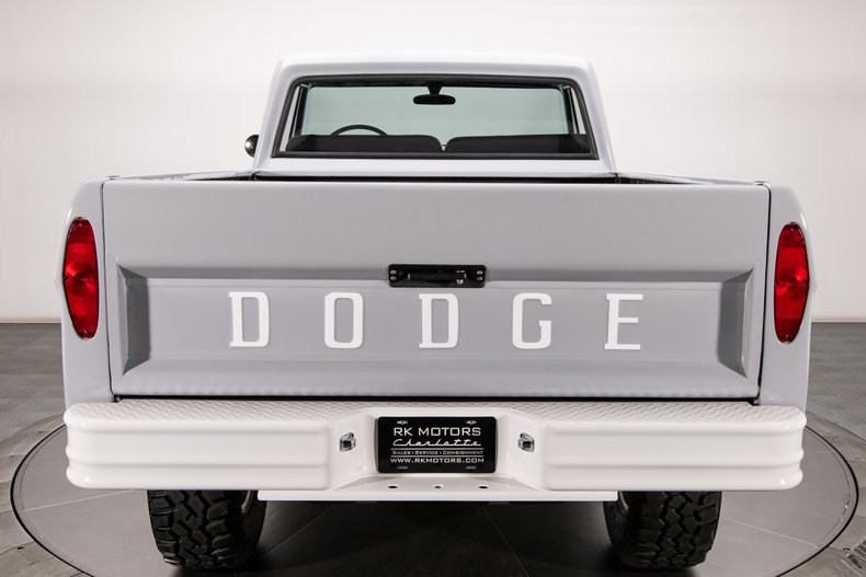 1968 Dodge Power Wagon 28