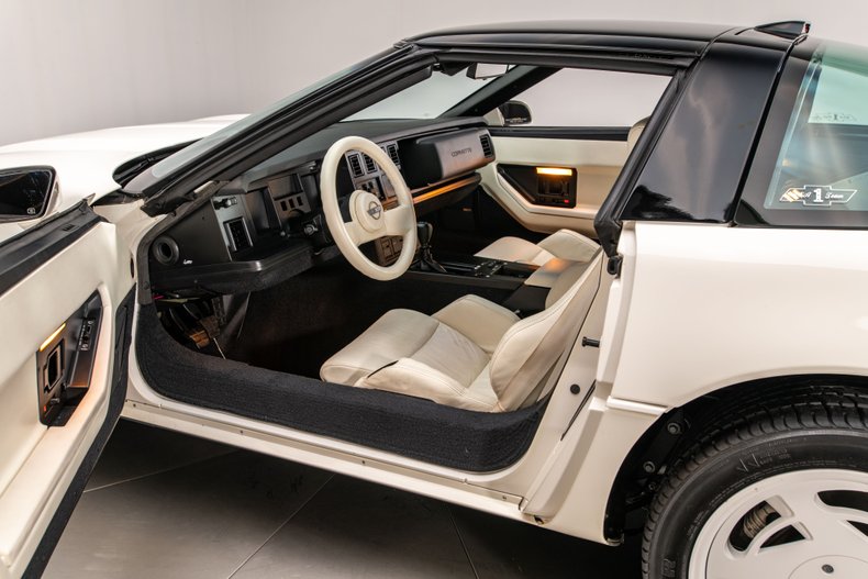 1988 Chevrolet Corvette 33