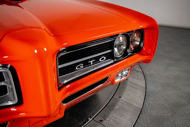 1969 Pontiac GTO 10