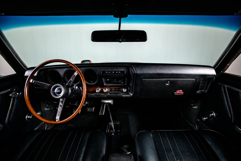 1969 Pontiac GTO 33