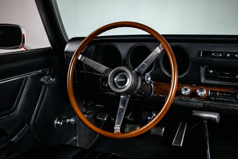 1969 Pontiac GTO 34