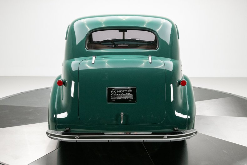 1939 Chevrolet Master 17