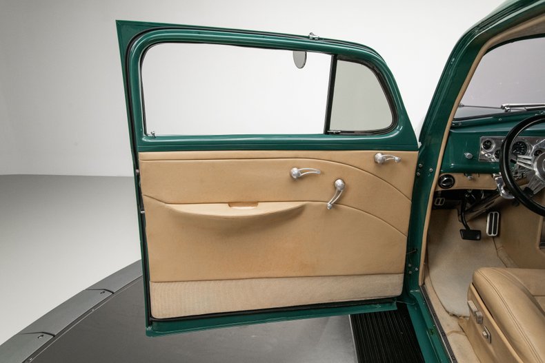 1939 Chevrolet Master 34