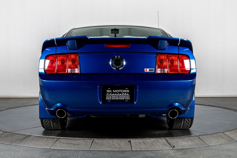2007 Ford Mustang 16