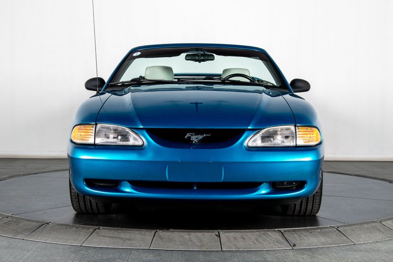 1995 Ford Mustang GT 6