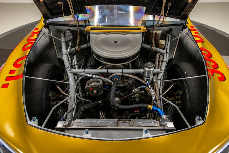 2016 Chevrolet NASCAR CUP Series Racecar 30