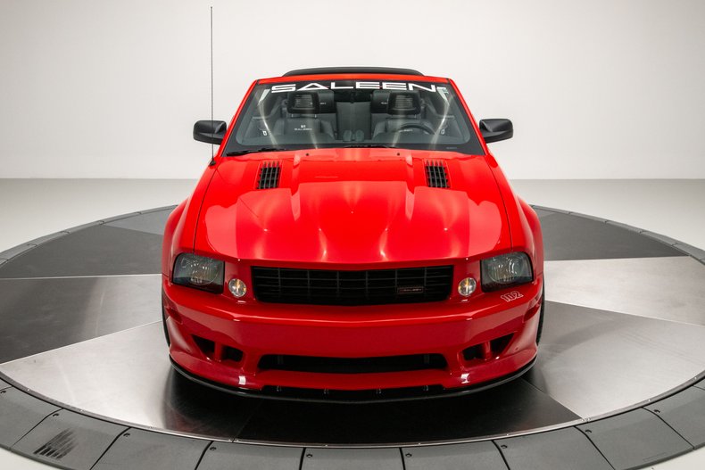 2007 Ford Mustang 8