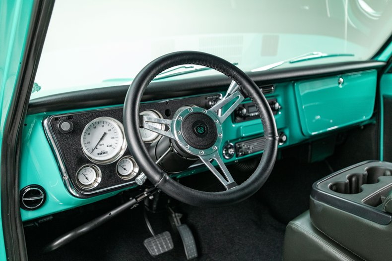 1971 Chevrolet C10 34