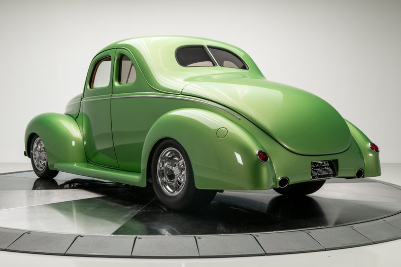 1940 Ford Coupe 19