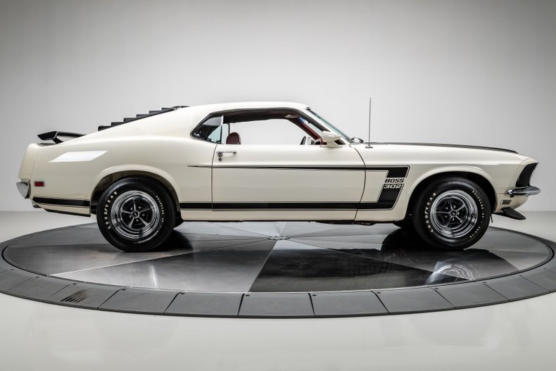 1969 Ford Mustang 12