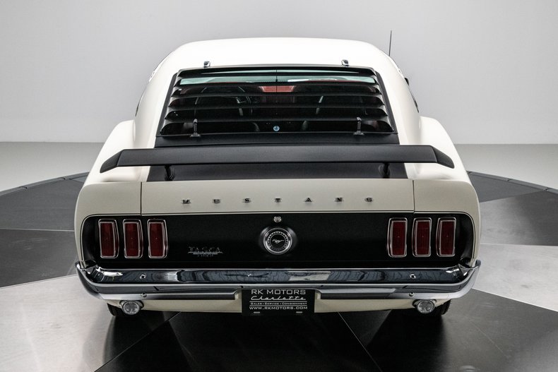 1969 Ford Mustang 16